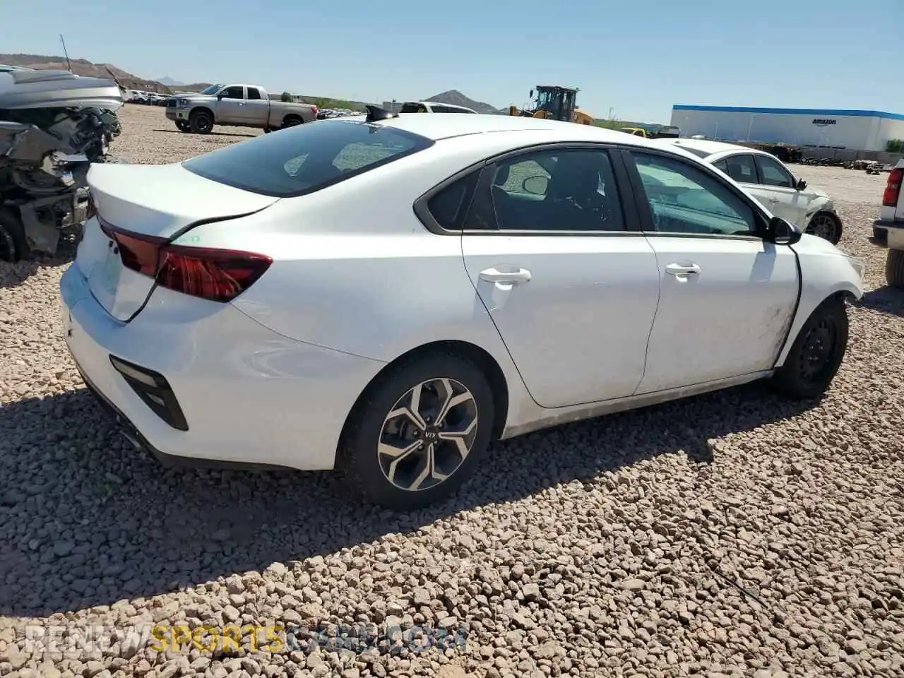 3 Photograph of a damaged car 3KPF24AD7ME306946 KIA FORTE 2021