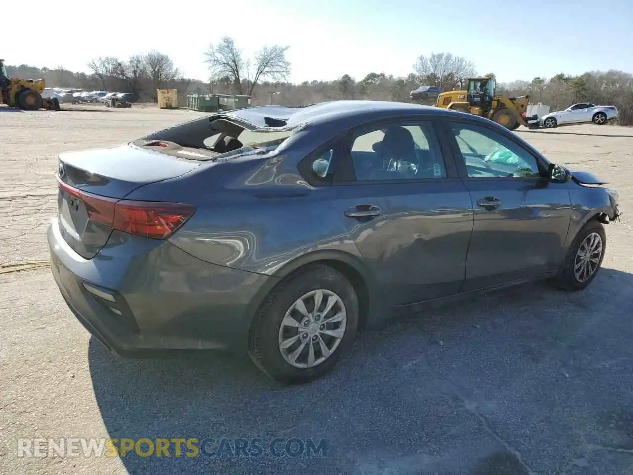 3 Photograph of a damaged car 3KPF24AD7ME327196 KIA FORTE 2021