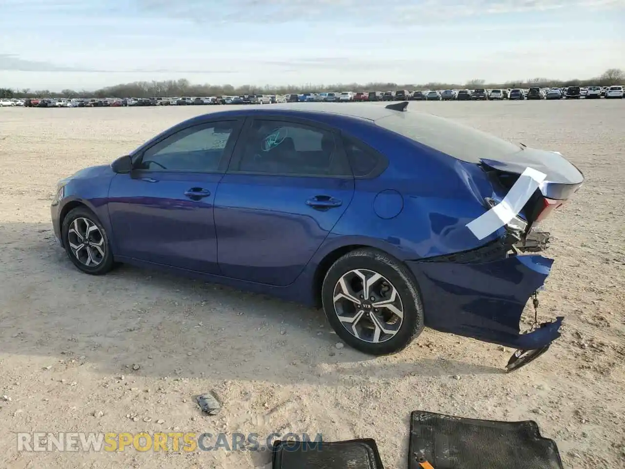 2 Photograph of a damaged car 3KPF24AD7ME330373 KIA FORTE 2021