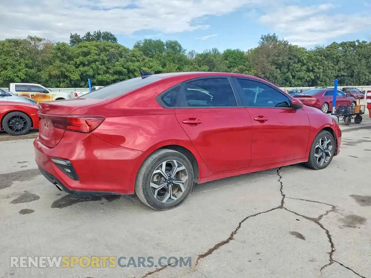 3 Photograph of a damaged car 3KPF24AD7ME337811 KIA FORTE 2021