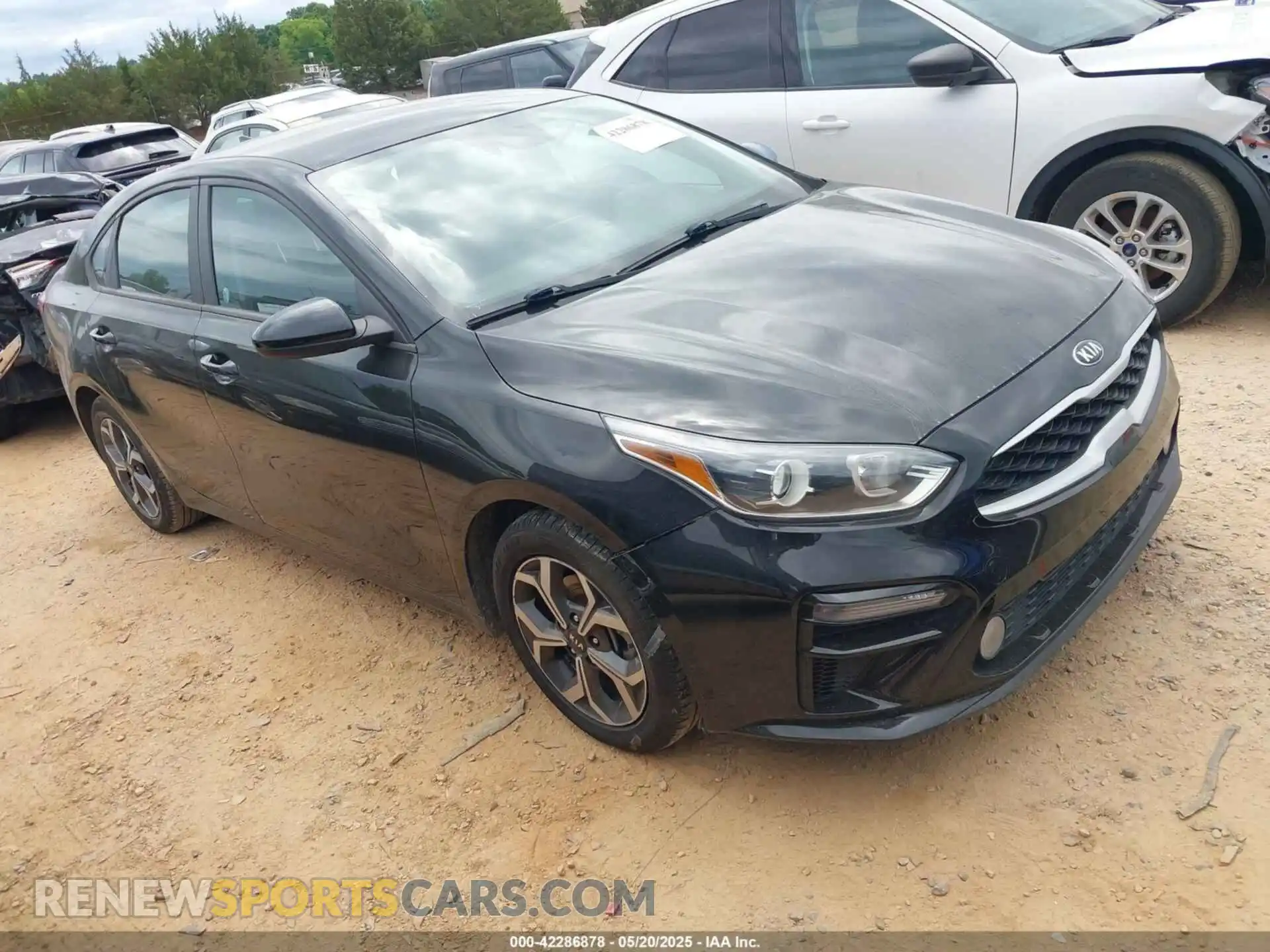 1 Photograph of a damaged car 3KPF24AD7ME355726 KIA FORTE 2021