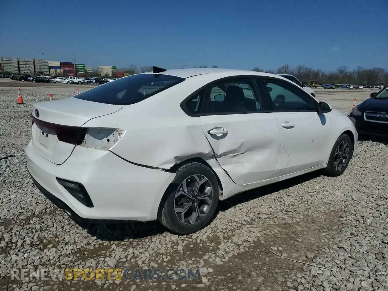 3 fotografías del automóvil dañado 3KPF24AD7ME359212 KIA FORTE 2021
