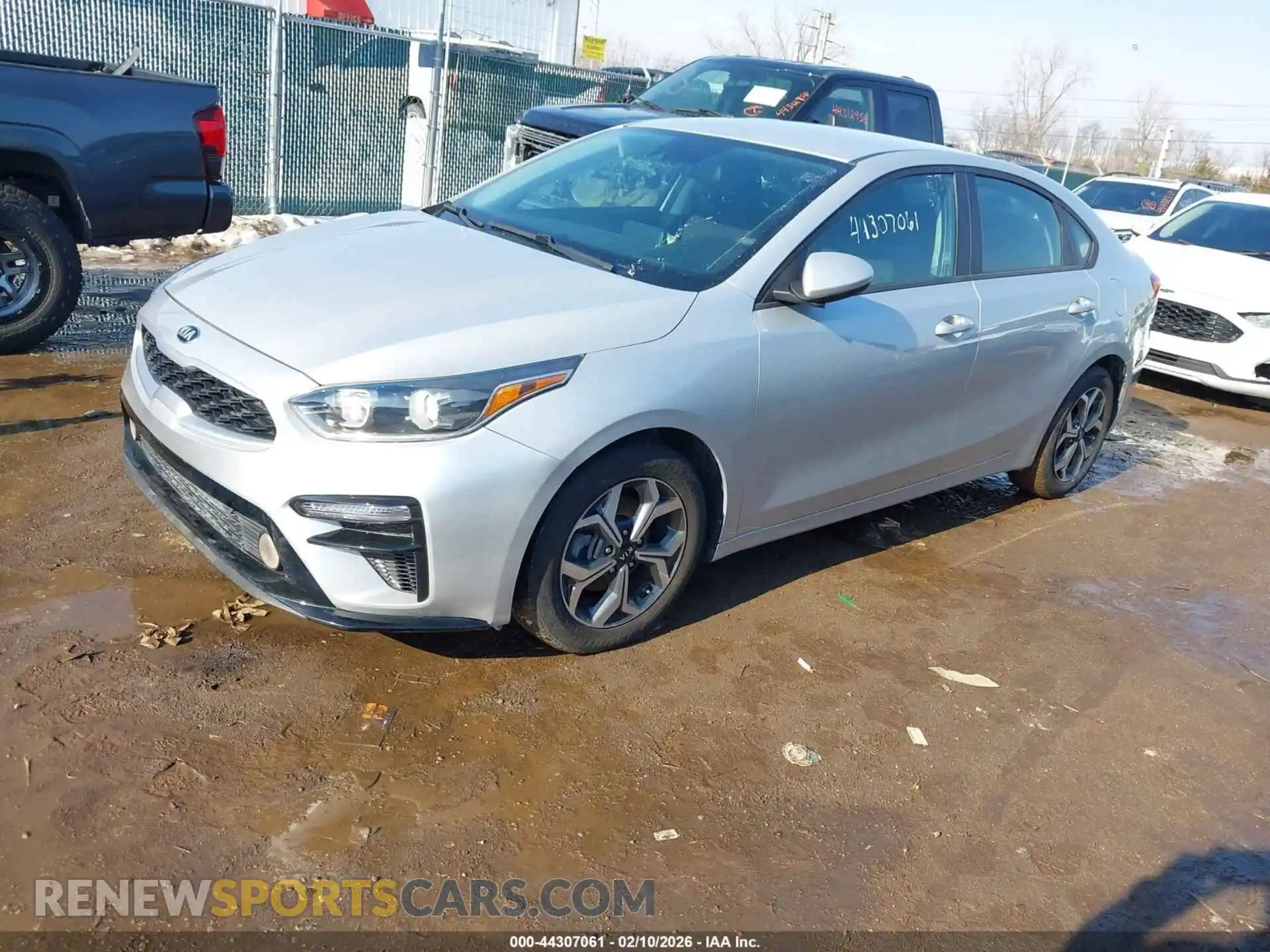 2 Photograph of a damaged car 3KPF24AD7ME362658 KIA FORTE 2021