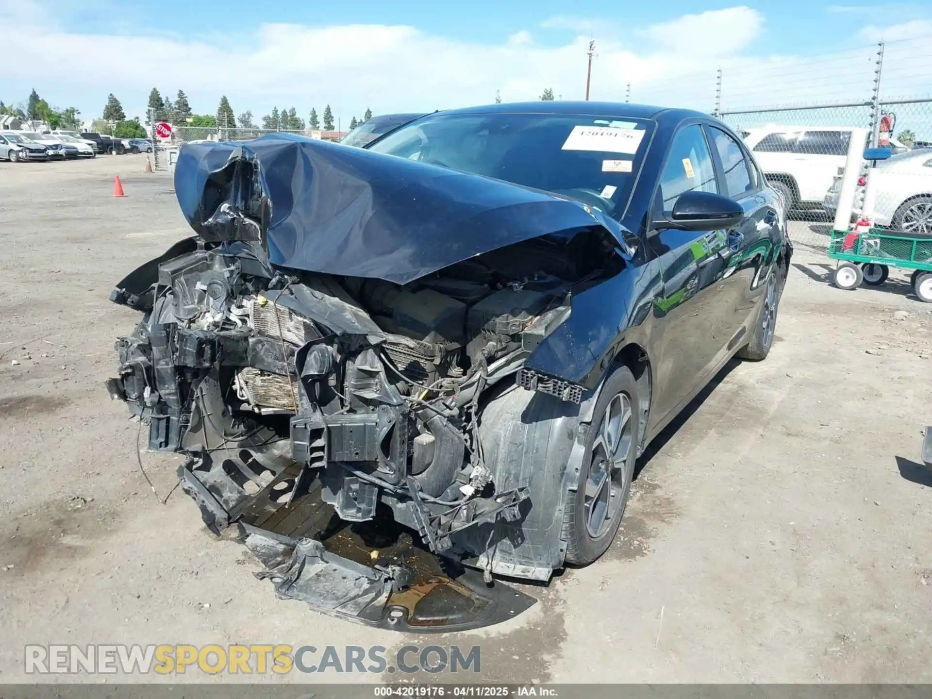 2 Photograph of a damaged car 3KPF24AD7ME363096 KIA FORTE 2021