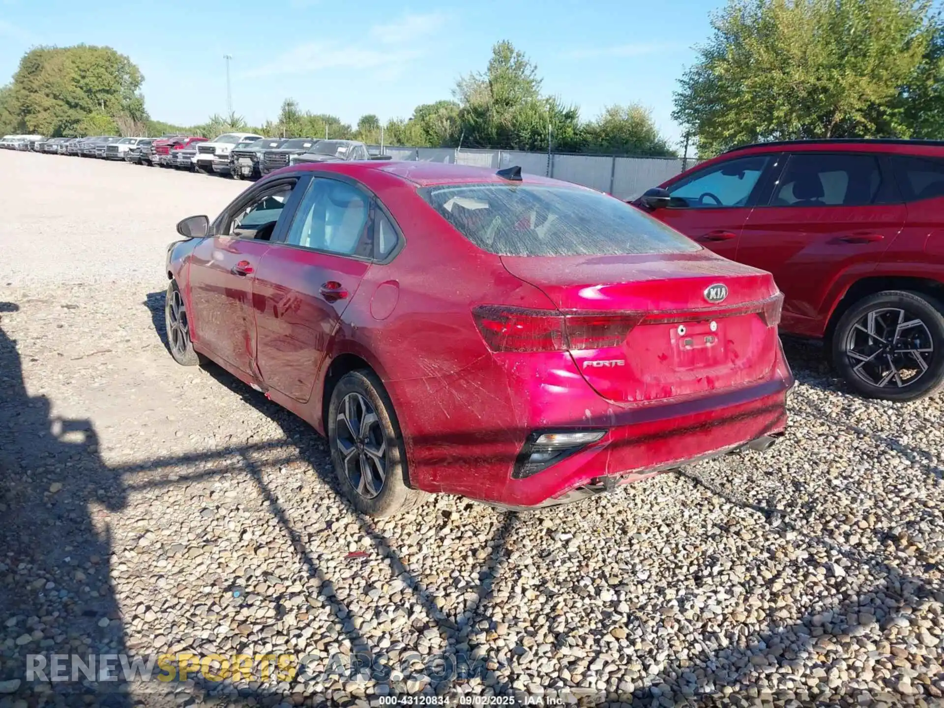 3 Photograph of a damaged car 3KPF24AD7ME386765 KIA FORTE 2021