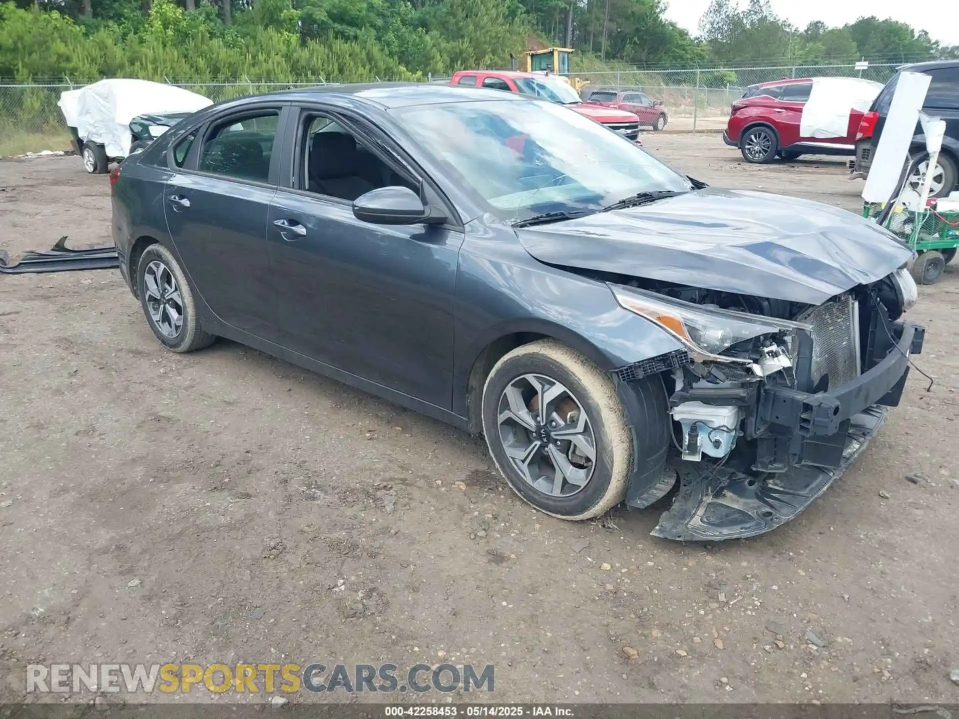 1 Photograph of a damaged car 3KPF24AD8ME266540 KIA FORTE 2021
