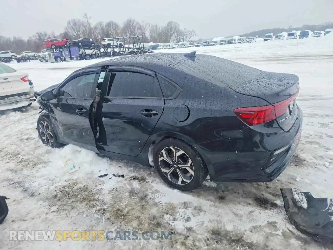 2 Photograph of a damaged car 3KPF24AD8ME271124 KIA FORTE 2021