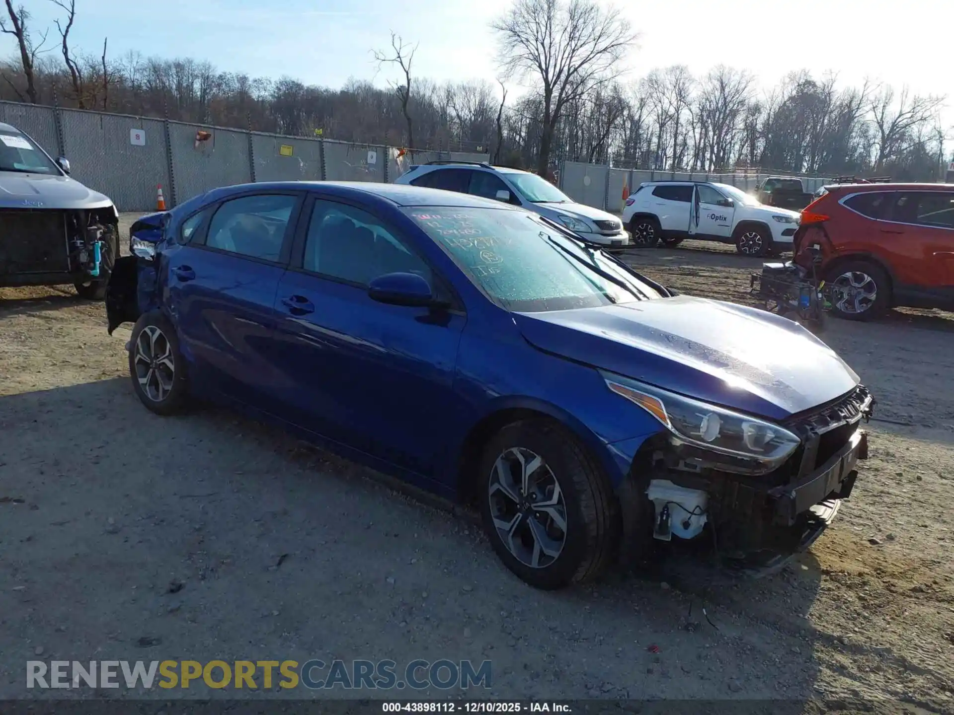 1 Photograph of a damaged car 3KPF24AD8ME272211 KIA FORTE 2021