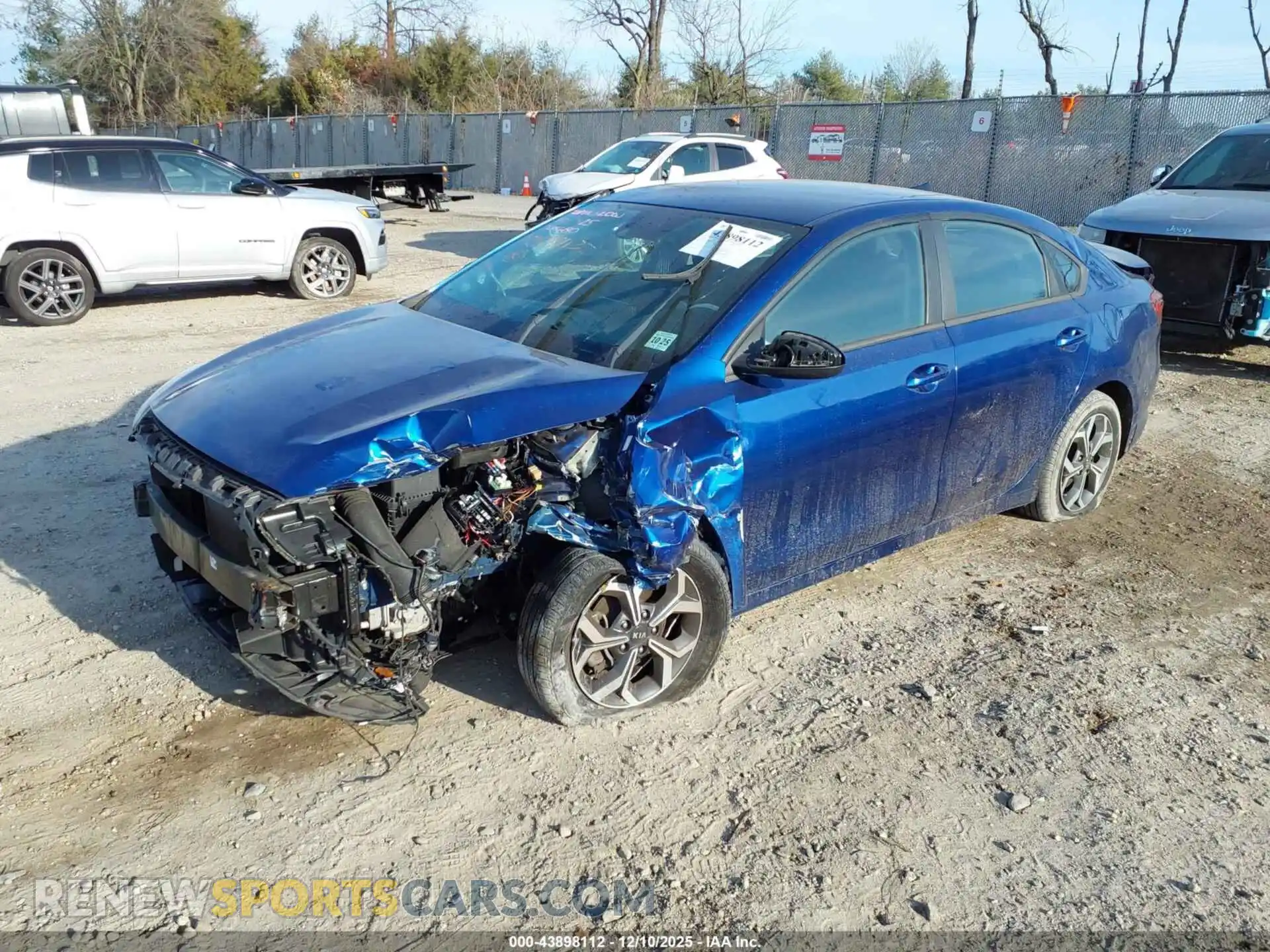 2 Photograph of a damaged car 3KPF24AD8ME272211 KIA FORTE 2021