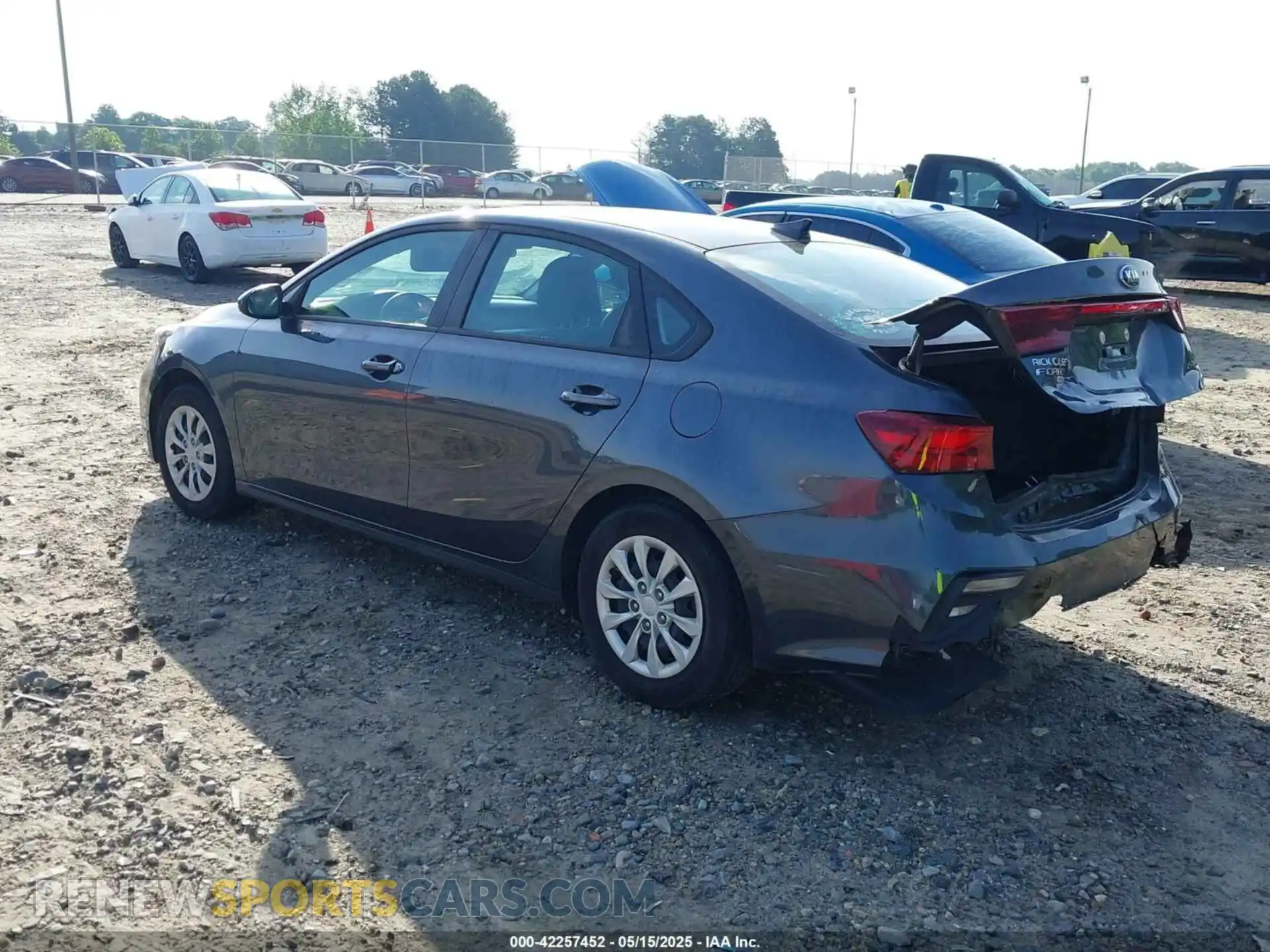 3 Photograph of a damaged car 3KPF24AD8ME327188 KIA FORTE 2021