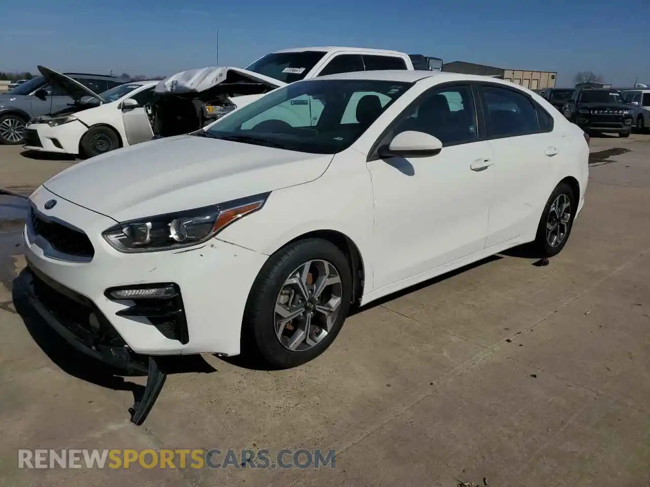 1 Photograph of a damaged car 3KPF24AD8ME353080 KIA FORTE 2021