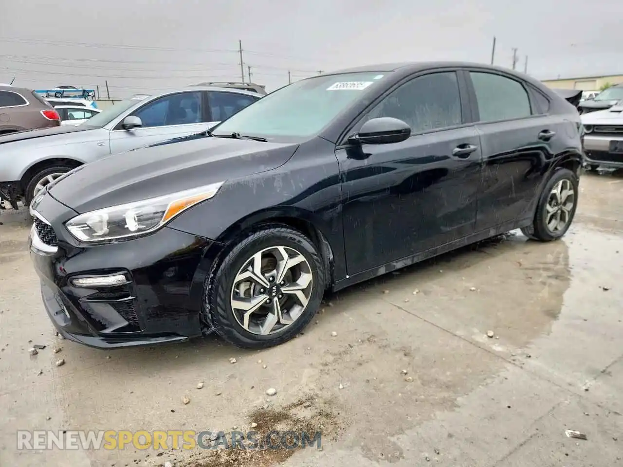 1 Photograph of a damaged car 3KPF24AD8ME377914 KIA FORTE 2021