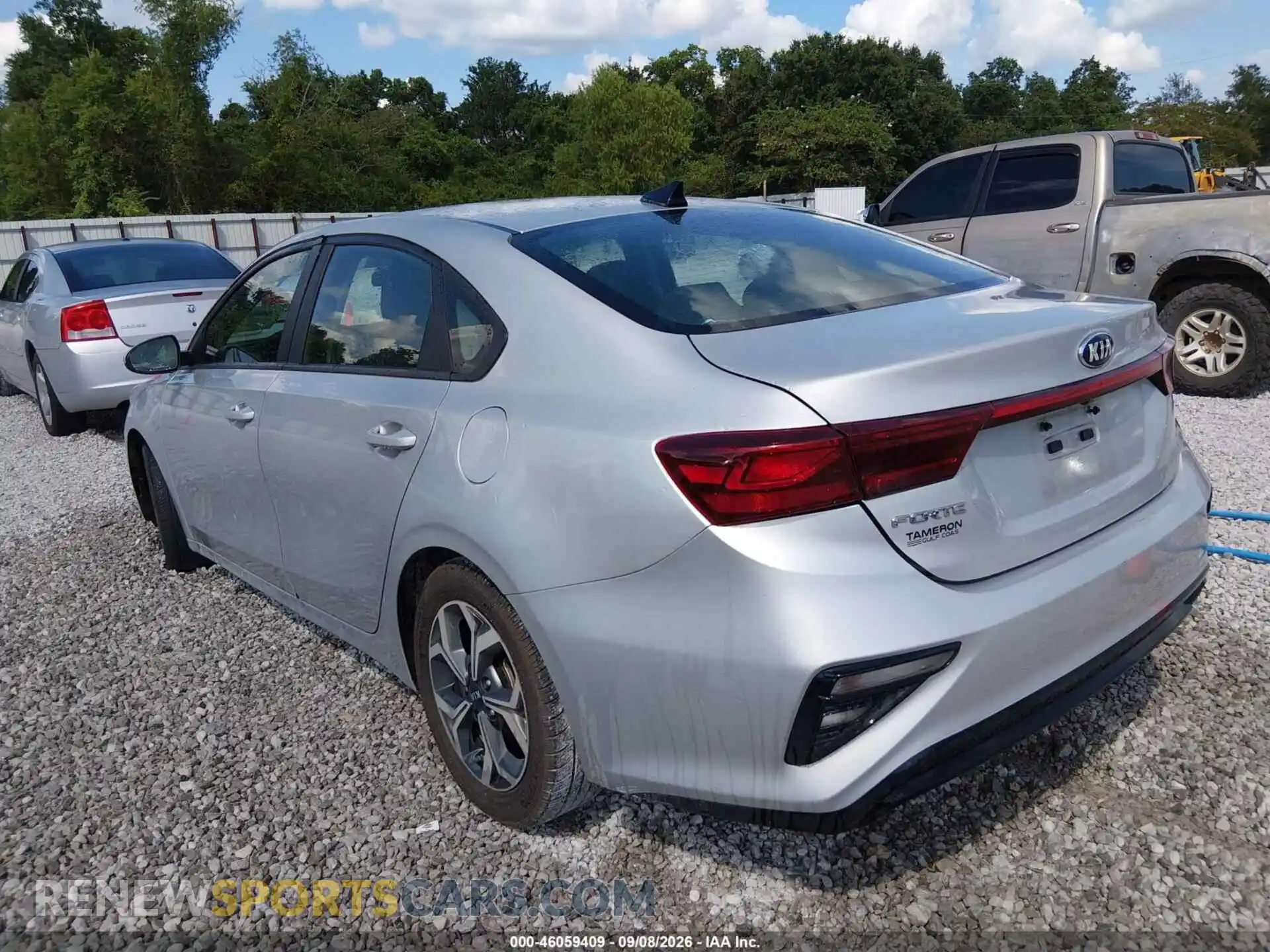 3 Photograph of a damaged car 3KPF24AD8ME379131 KIA FORTE 2021