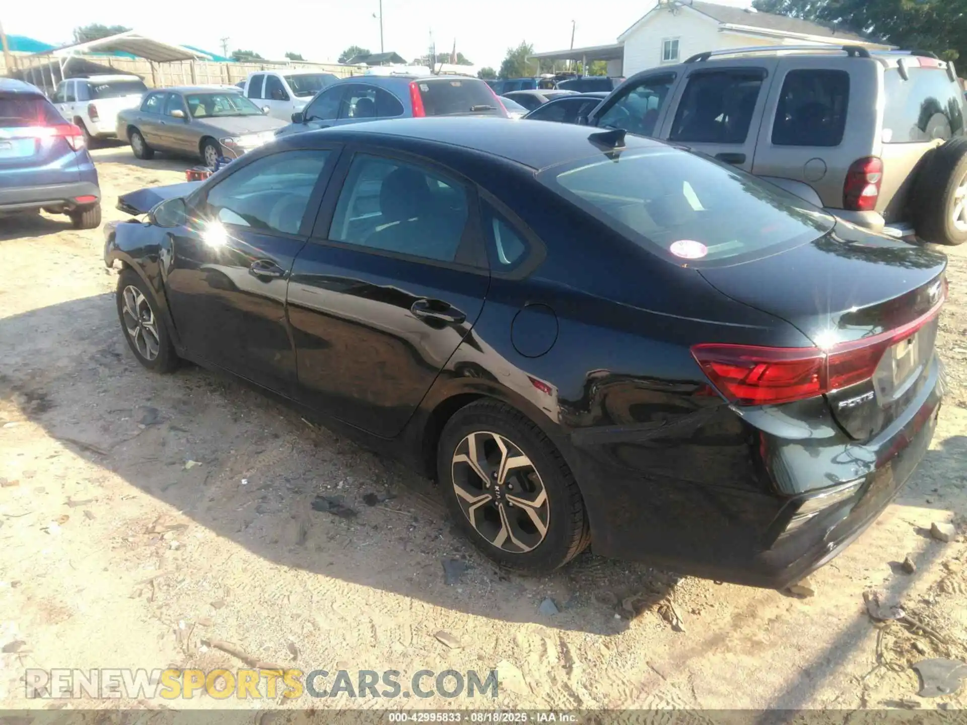 3 Photograph of a damaged car 3KPF24AD8ME390405 KIA FORTE 2021