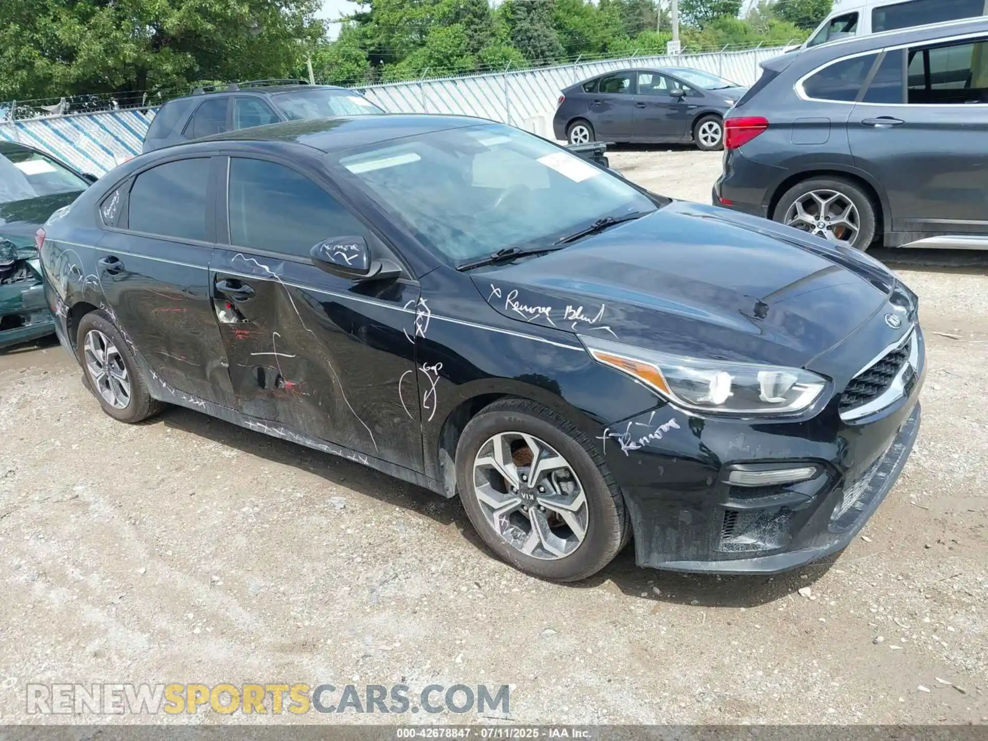 1 Photograph of a damaged car 3KPF24AD9ME266563 KIA FORTE 2021