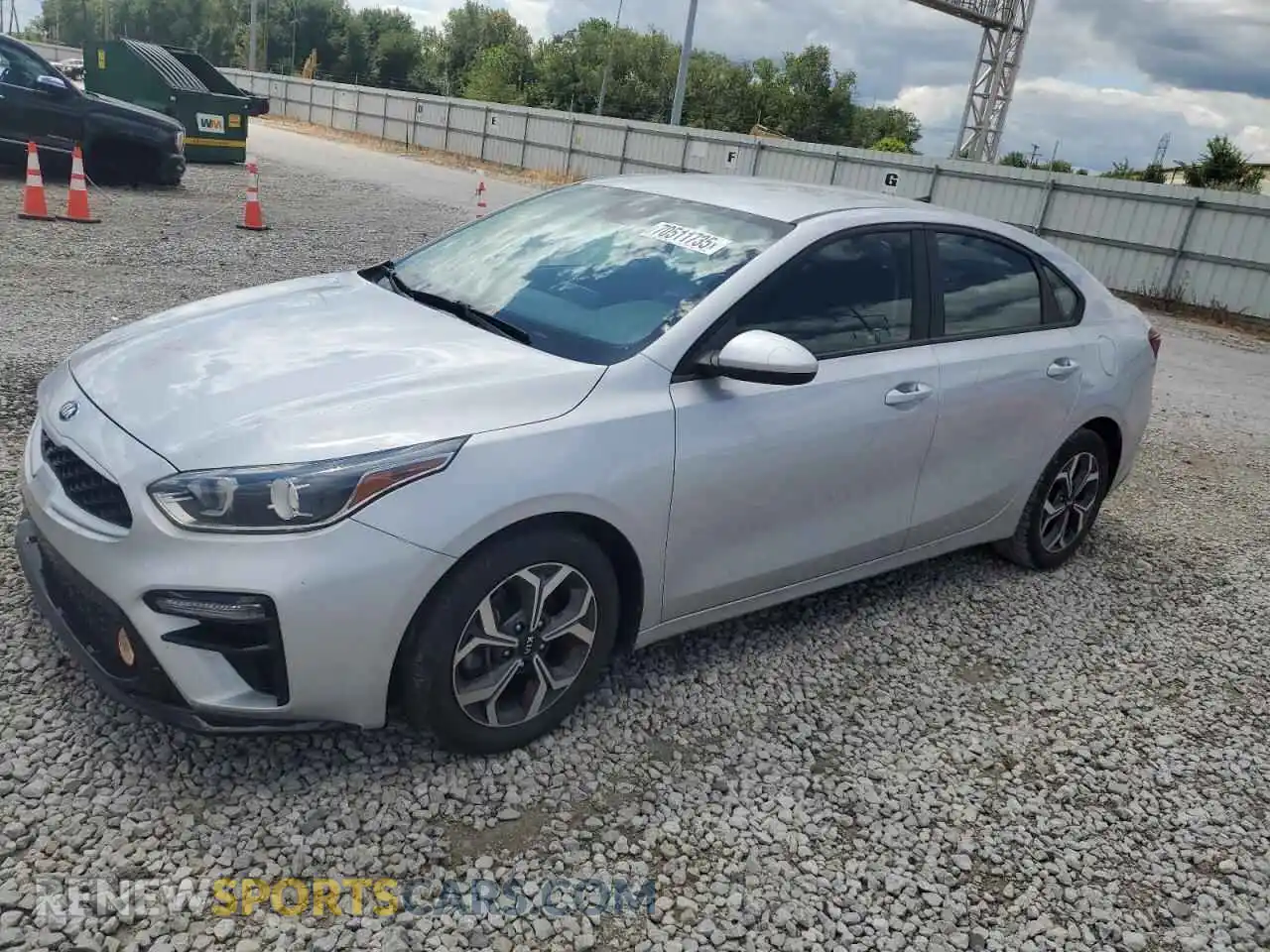 1 Photograph of a damaged car 3KPF24AD9ME271536 KIA FORTE 2021