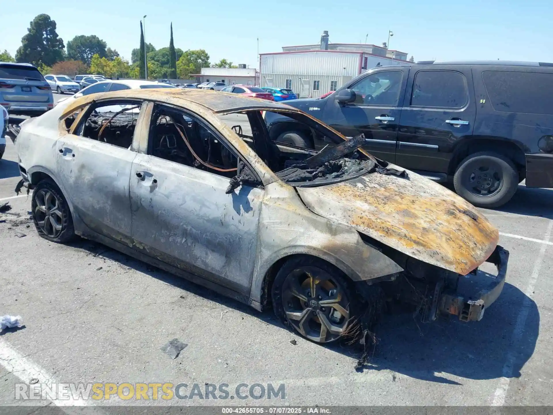1 Photograph of a damaged car 3KPF24AD9ME279295 KIA FORTE 2021