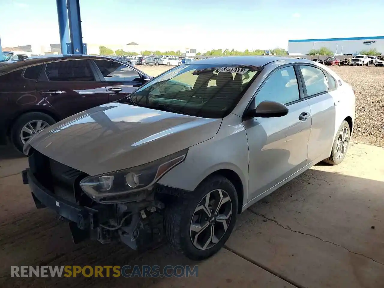 1 Фотография поврежденного автомобиля 3KPF24AD9ME306446 KIA FORTE 2021