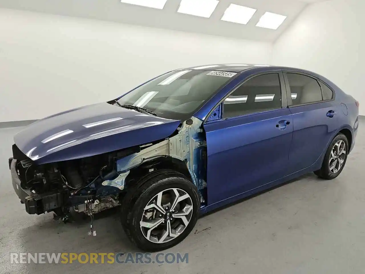 1 Photograph of a damaged car 3KPF24AD9ME316135 KIA FORTE 2021