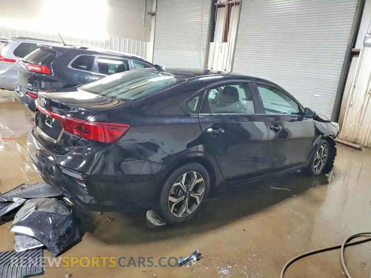 3 Photograph of a damaged car 3KPF24AD9ME346770 KIA FORTE 2021