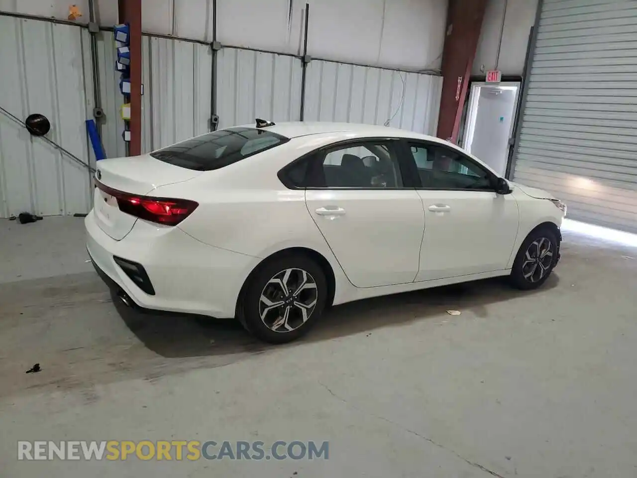 3 Photograph of a damaged car 3KPF24AD9ME348860 KIA FORTE 2021