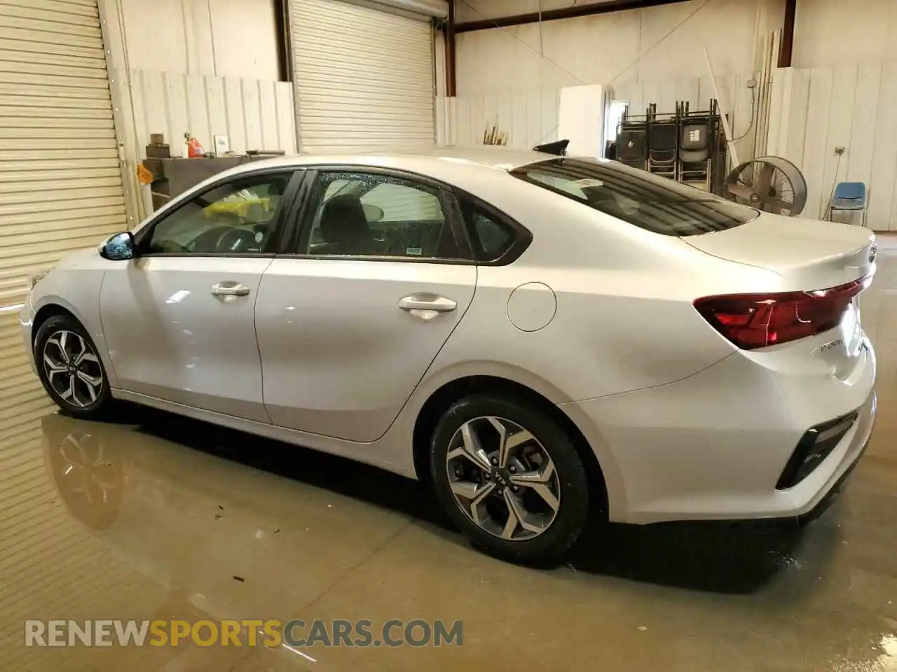 2 Photograph of a damaged car 3KPF24AD9ME349670 KIA FORTE 2021