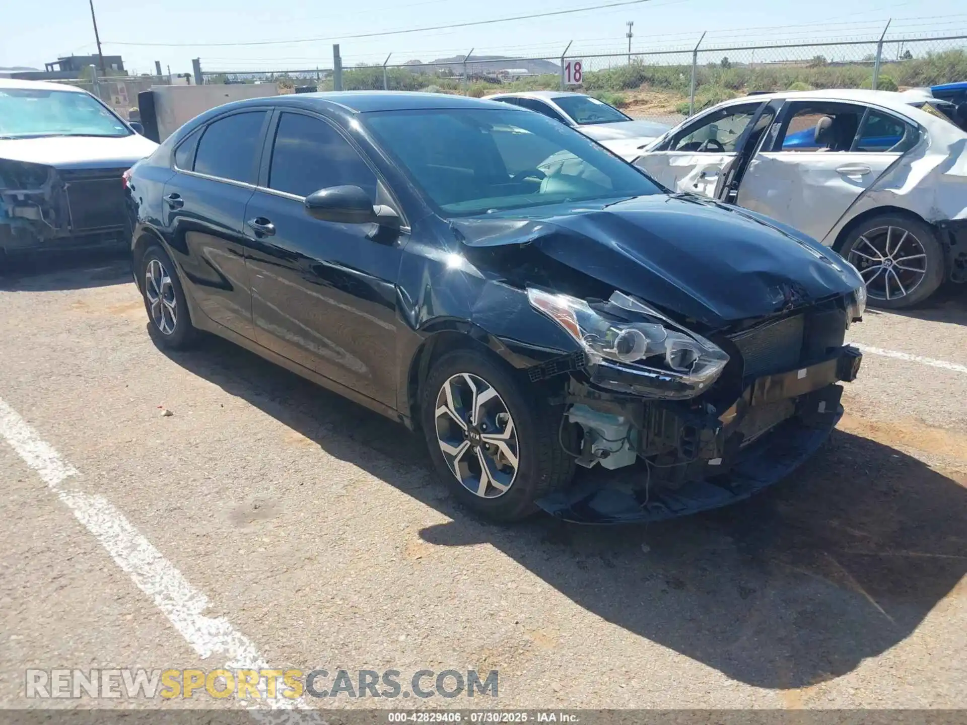 1 Photograph of a damaged car 3KPF24AD9ME355842 KIA FORTE 2021