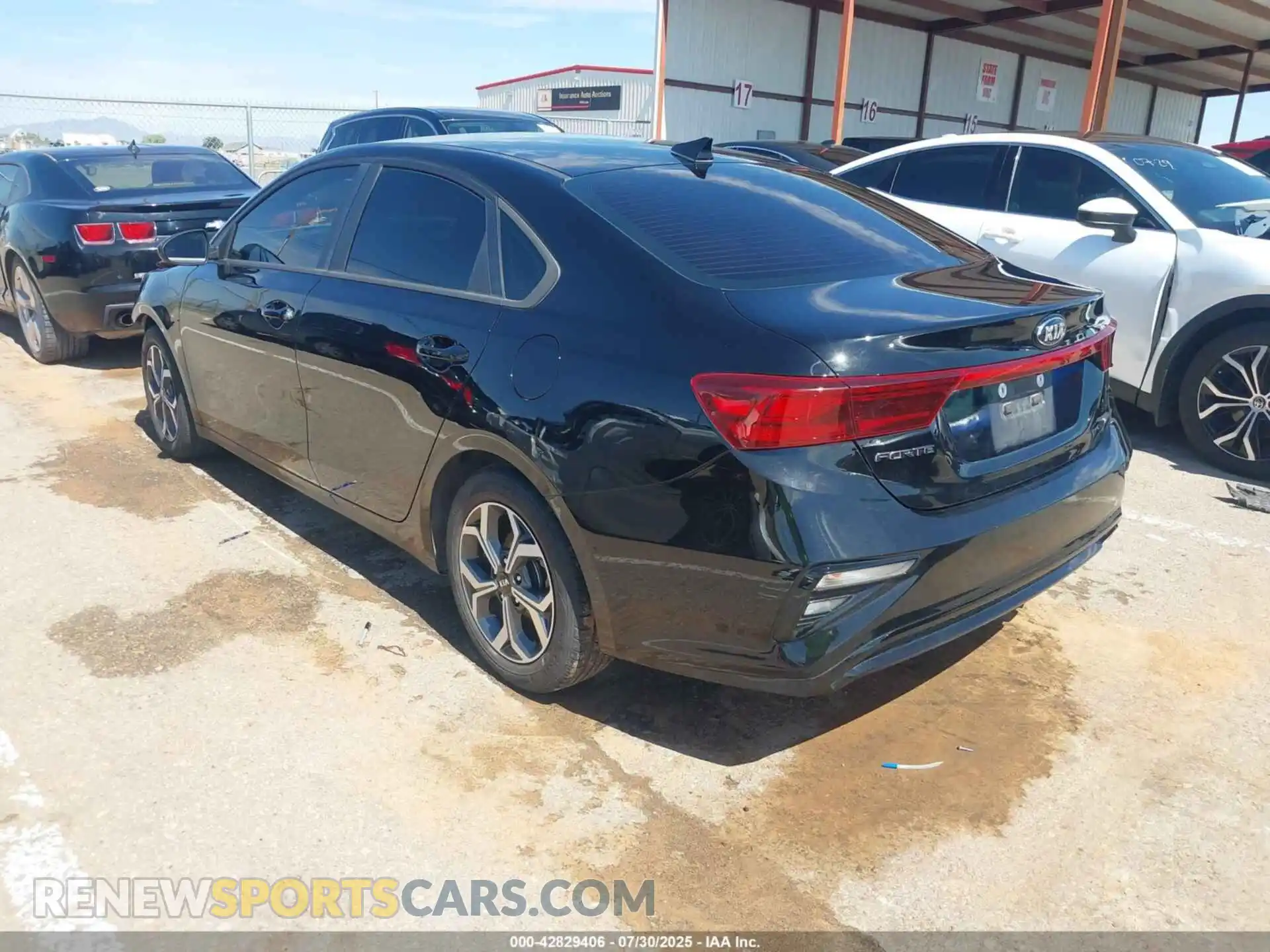 3 Photograph of a damaged car 3KPF24AD9ME355842 KIA FORTE 2021