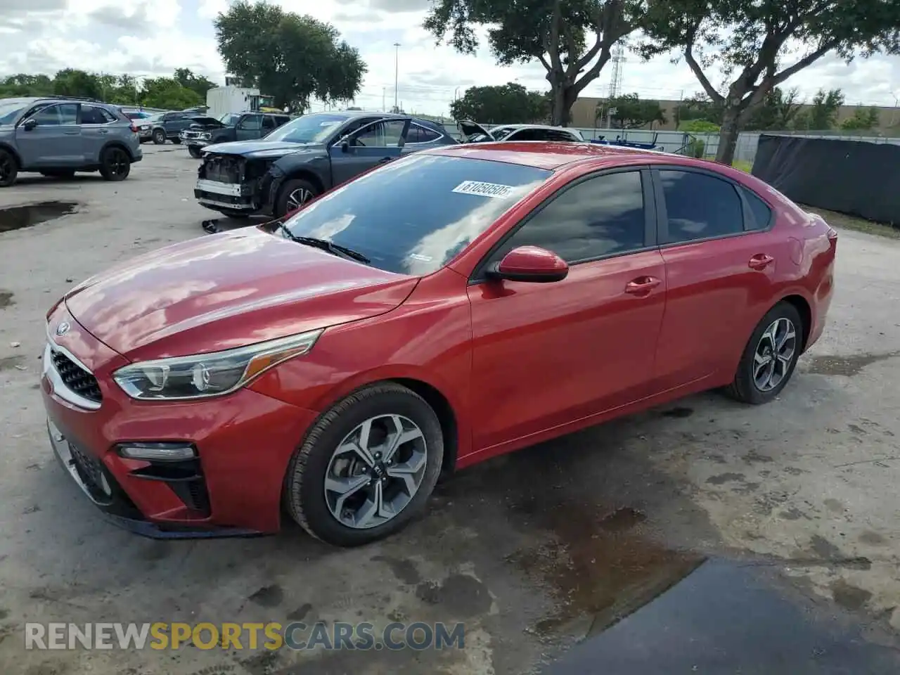 1 Photograph of a damaged car 3KPF24ADXME263316 KIA FORTE 2021