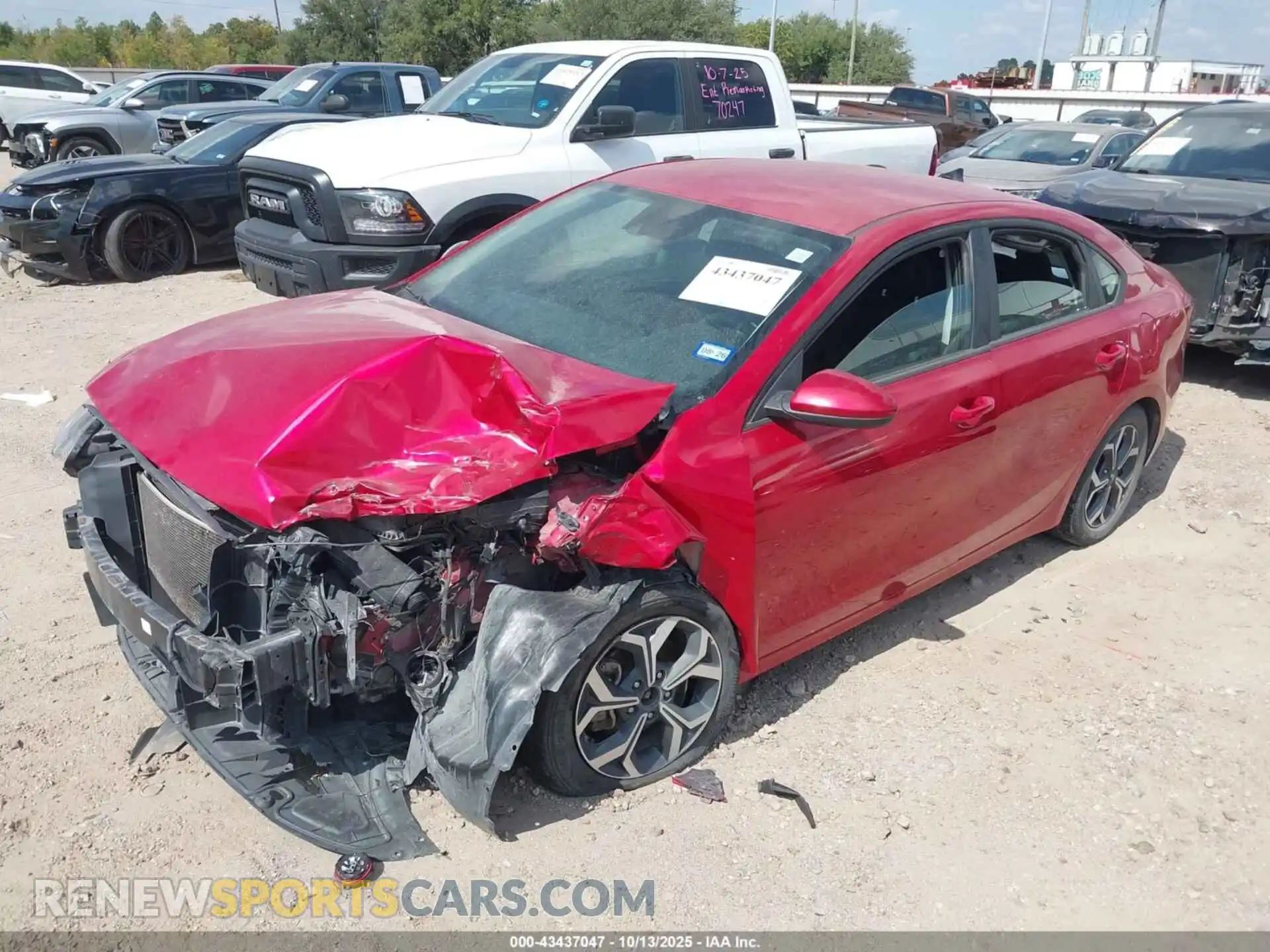 2 Photograph of a damaged car 3KPF24ADXME277359 KIA FORTE 2021