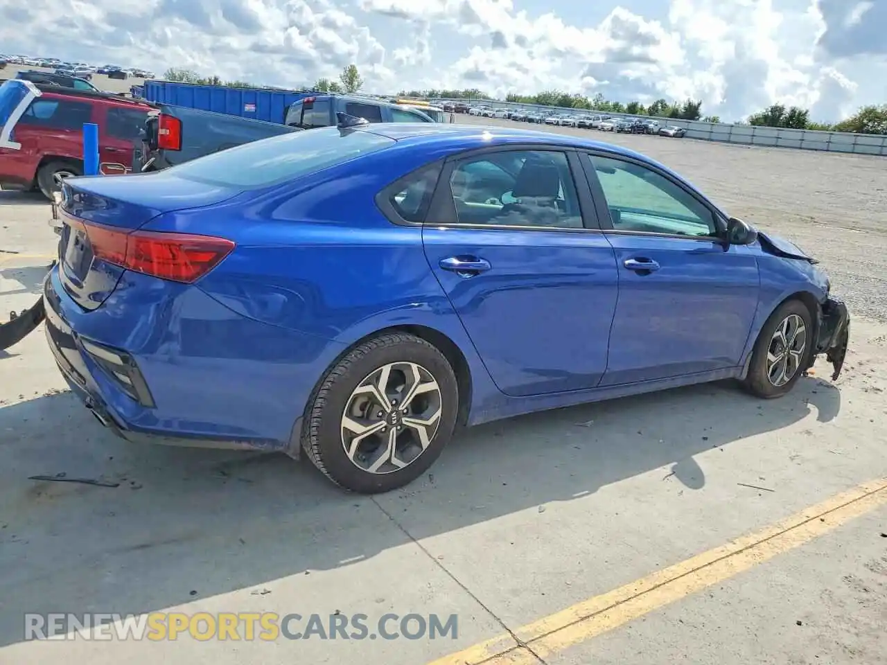 3 fotografías del automóvil dañado 3KPF24ADXME291682 KIA FORTE 2021
