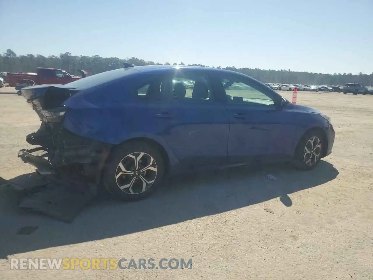 3 Photograph of a damaged car 3KPF24ADXME292556 KIA FORTE 2021