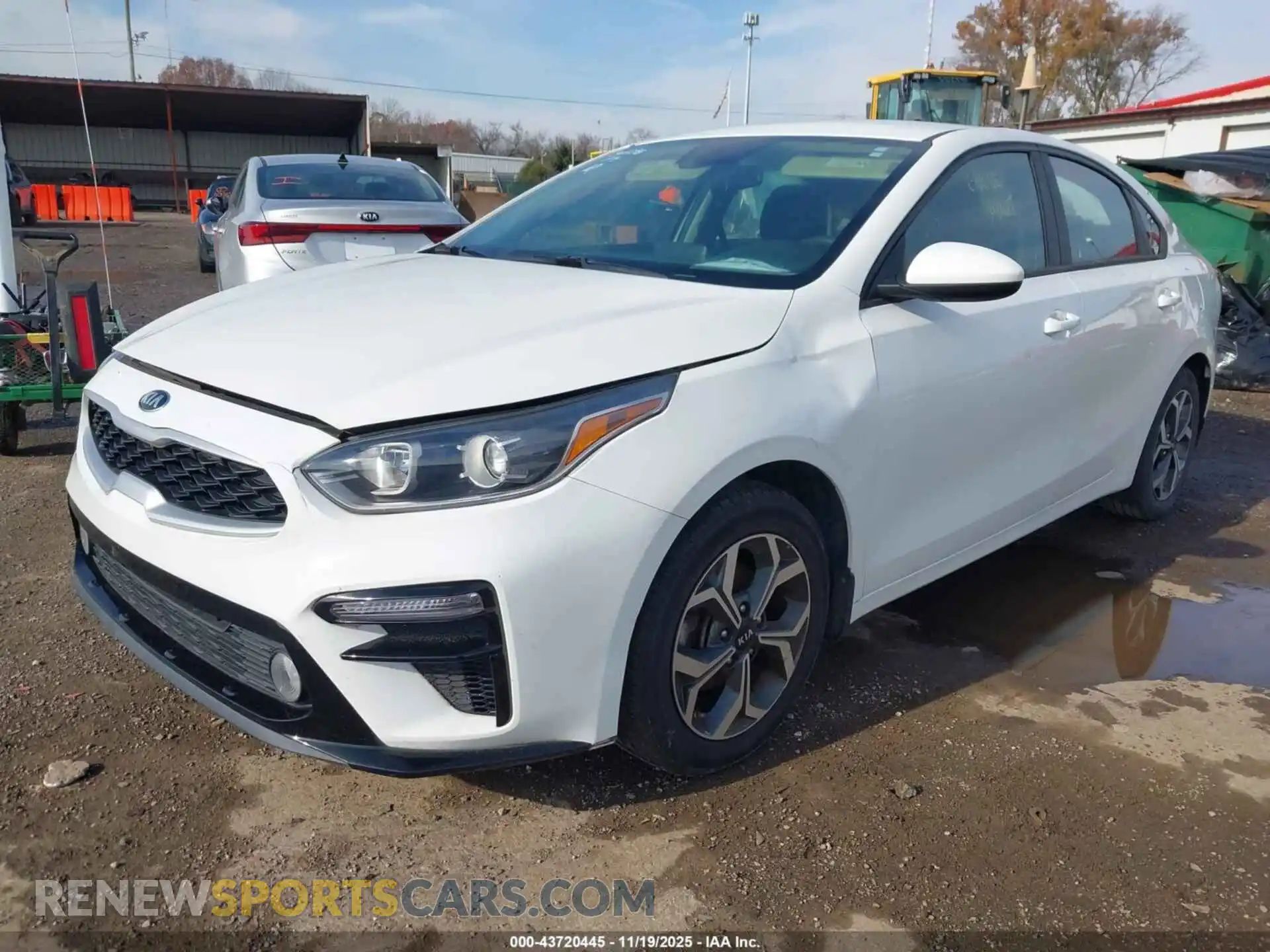 2 Photograph of a damaged car 3KPF24ADXME305290 KIA FORTE 2021
