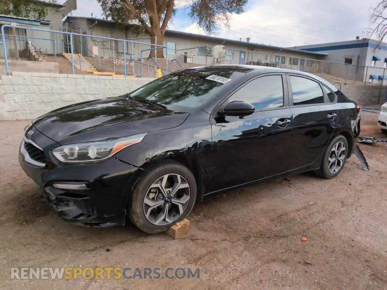 1 Photograph of a damaged car 3KPF24ADXME307086 KIA FORTE 2021