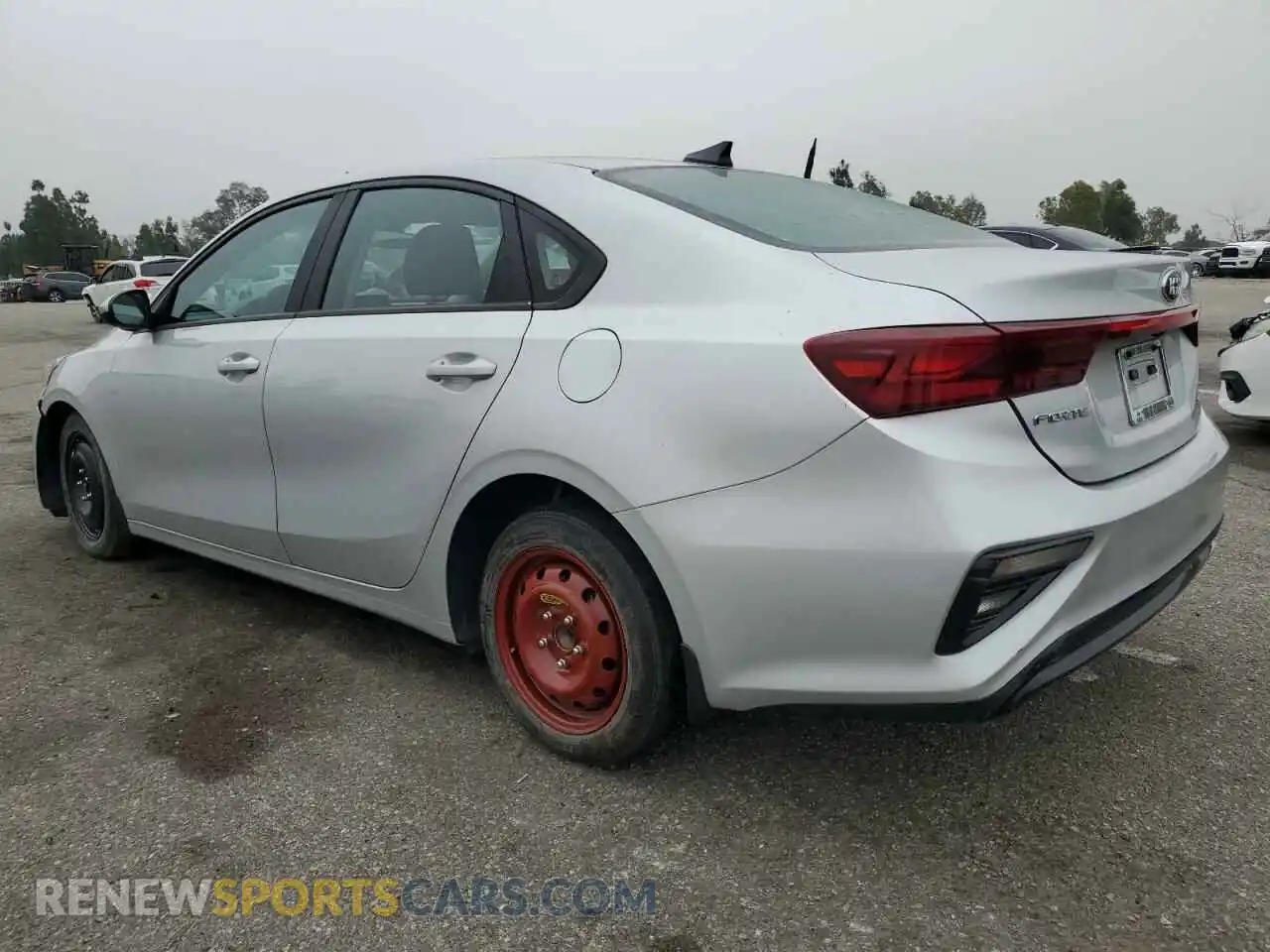 2 Photograph of a damaged car 3KPF24ADXME315673 KIA FORTE 2021