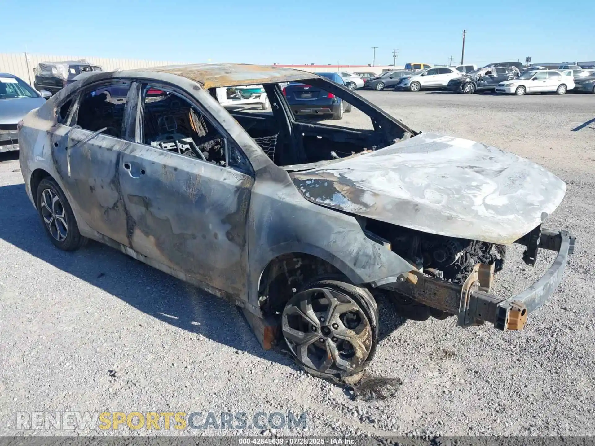 1 fotografías del automóvil dañado 3KPF24ADXME316497 KIA FORTE 2021
