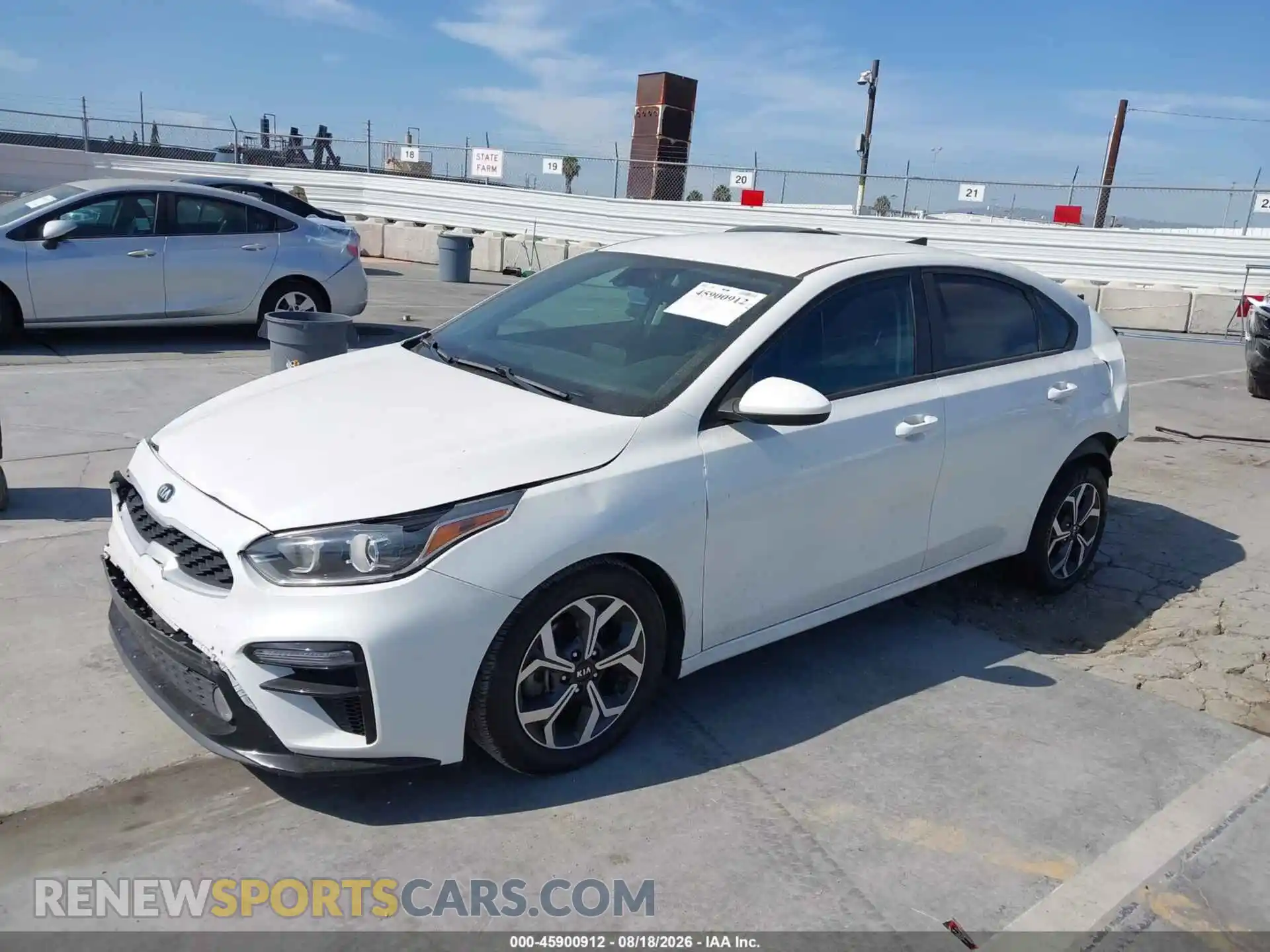 2 Photograph of a damaged car 3KPF24ADXME324969 KIA FORTE 2021