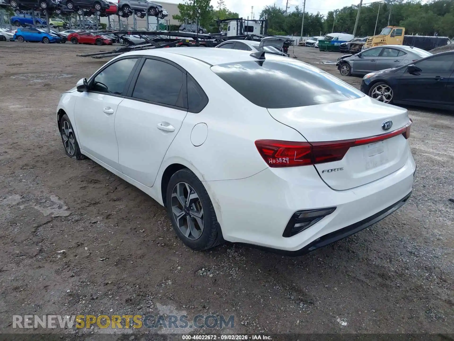 3 Photograph of a damaged car 3KPF24ADXME326141 KIA FORTE 2021