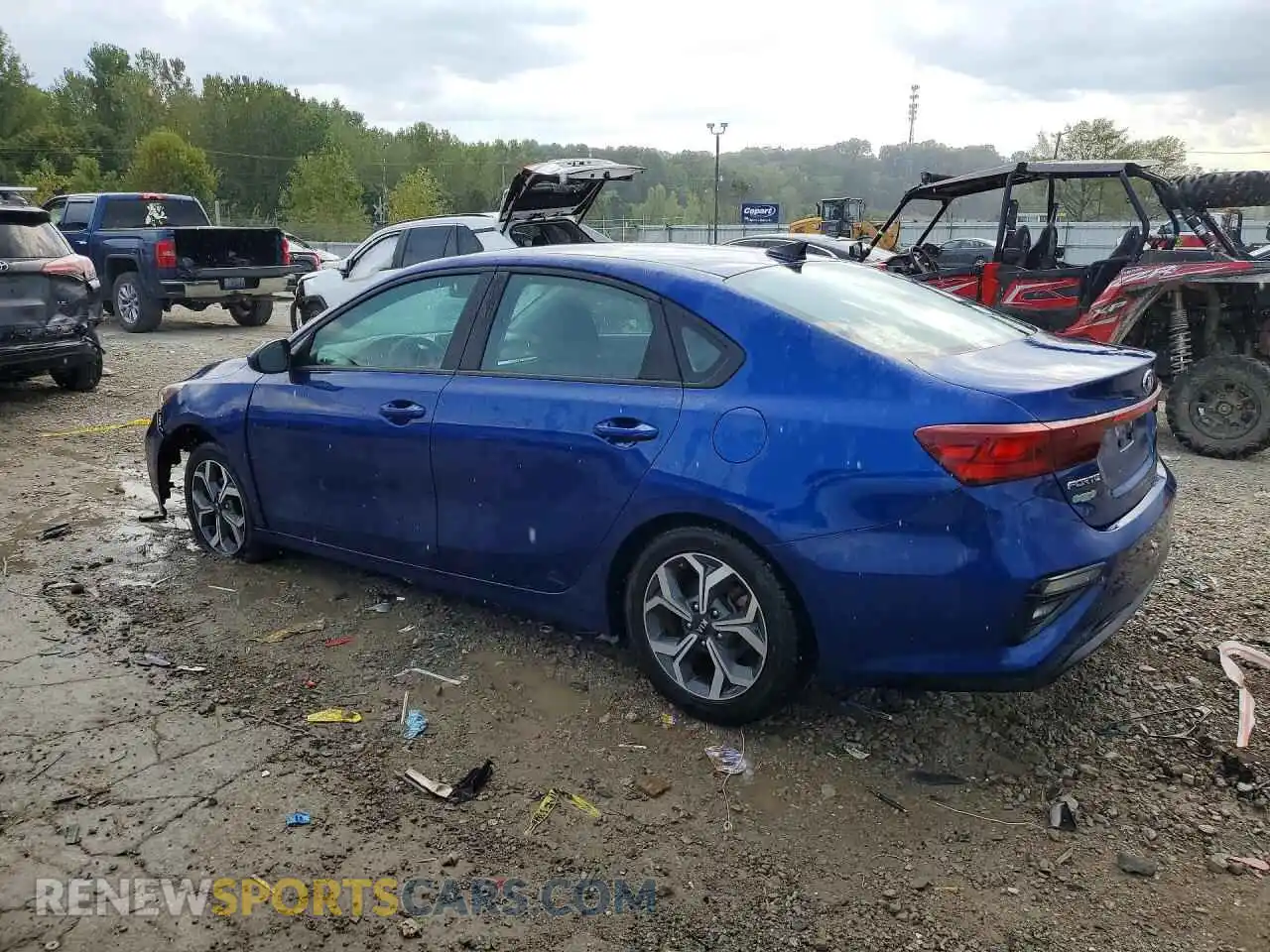 2 fotografías del automóvil dañado 3KPF24ADXME329993 KIA FORTE 2021