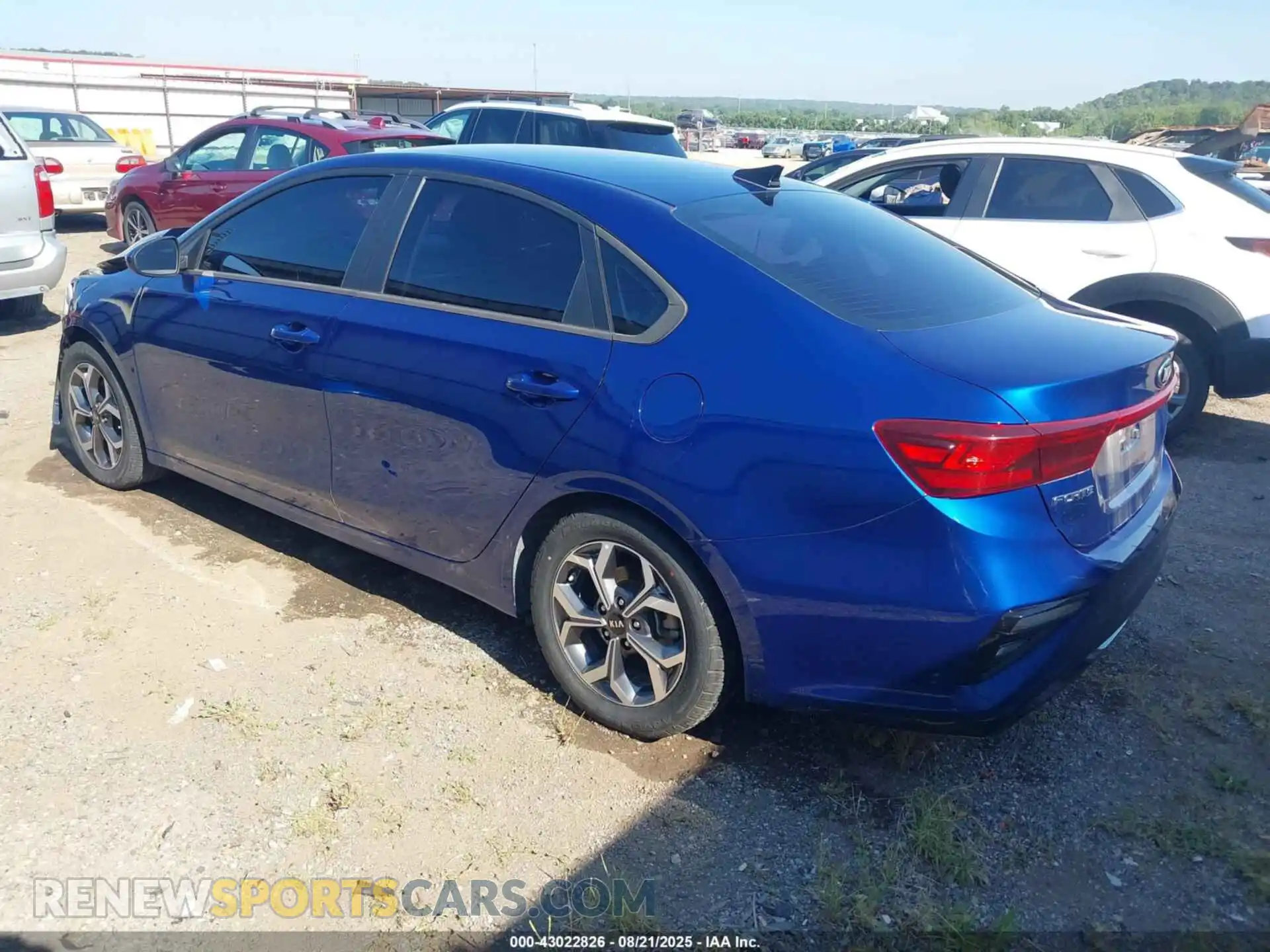3 Photograph of a damaged car 3KPF24ADXME338421 KIA FORTE 2021