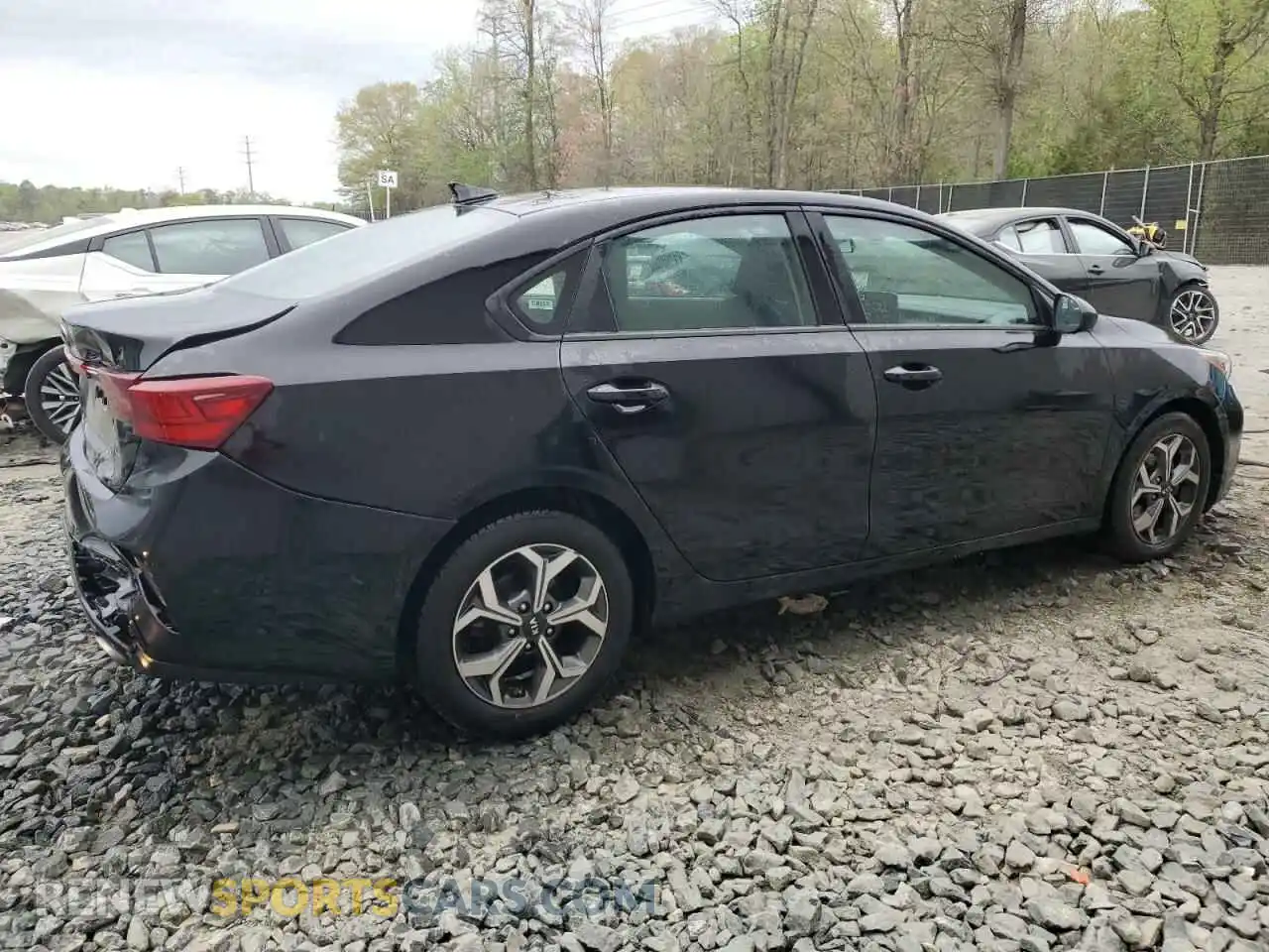 3 Photograph of a damaged car 3KPF24ADXME353534 KIA FORTE 2021