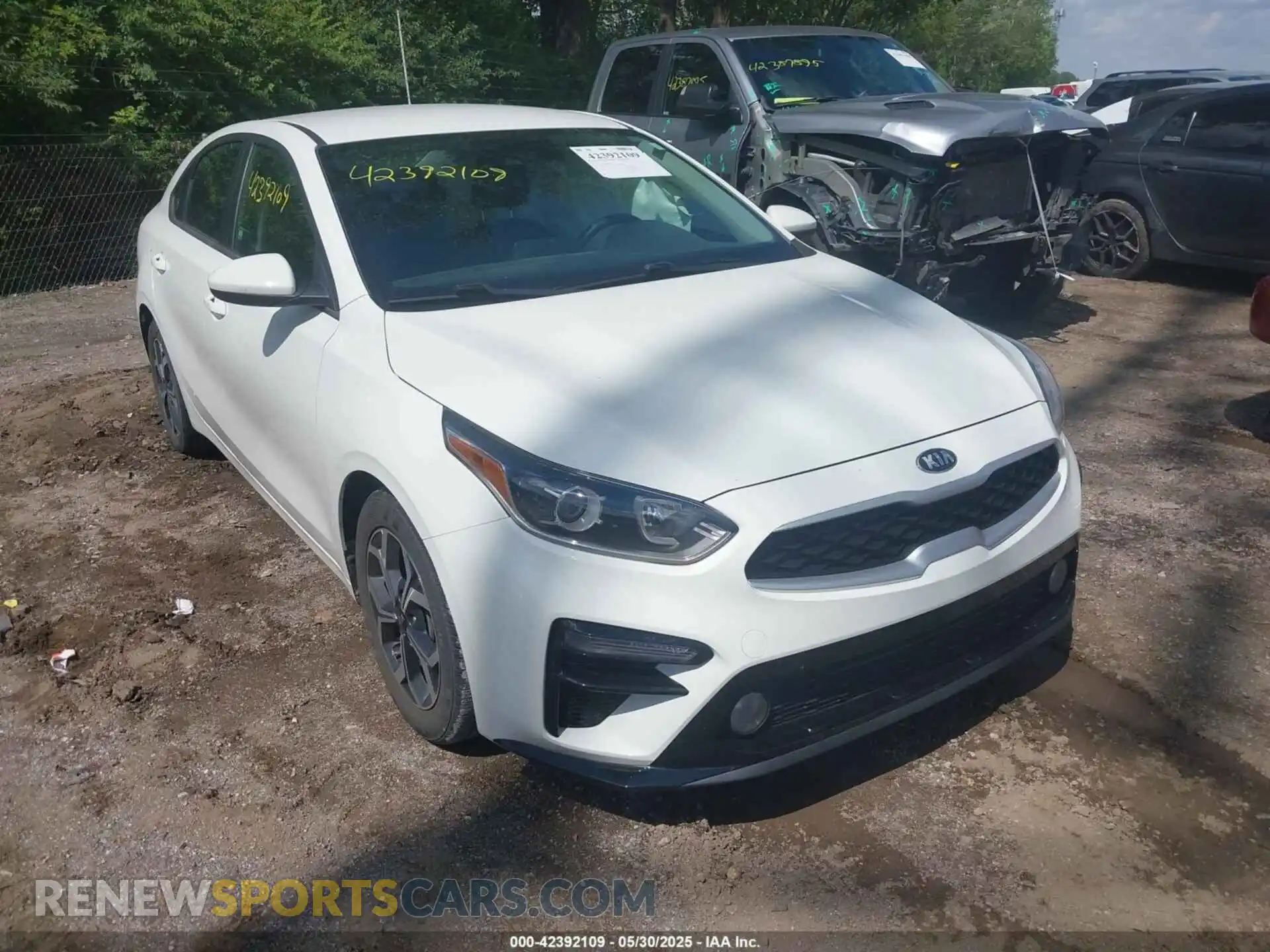 1 Photograph of a damaged car 3KPF24ADXME362489 KIA FORTE 2021