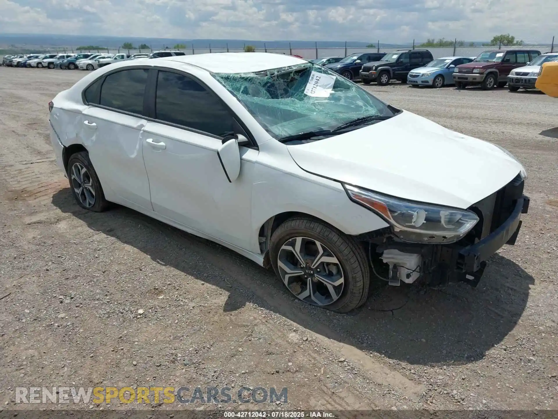 1 fotografías del automóvil dañado 3KPF24ADXME384671 KIA FORTE 2021