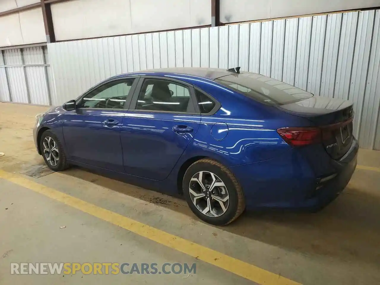 2 Photograph of a damaged car 3KPF24ADXME385576 KIA FORTE 2021