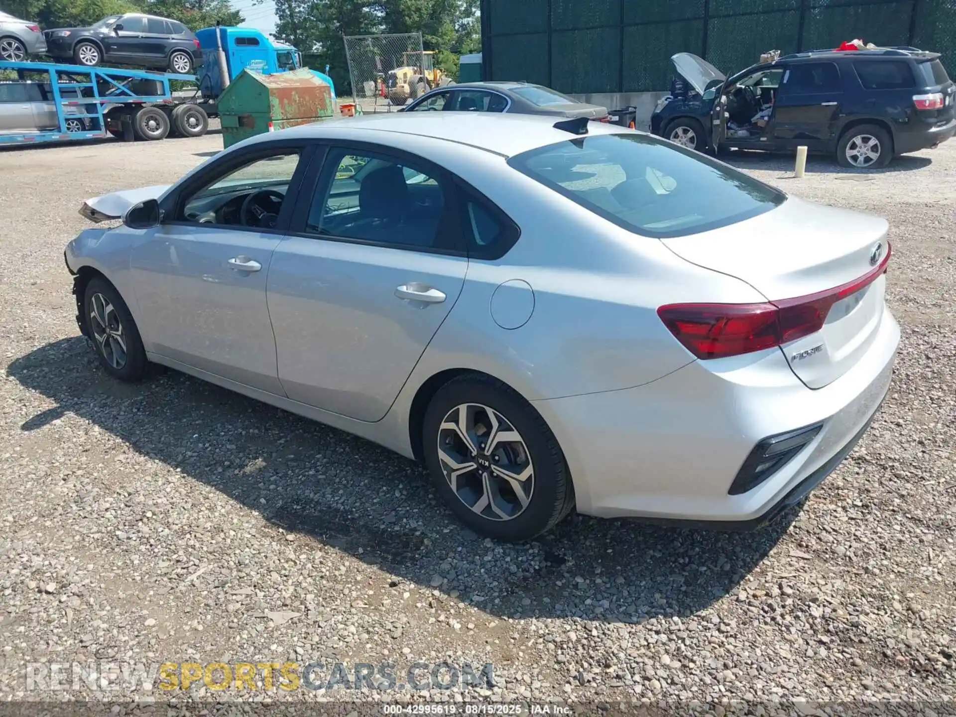 3 Photograph of a damaged car 3KPF24ADXME386064 KIA FORTE 2021