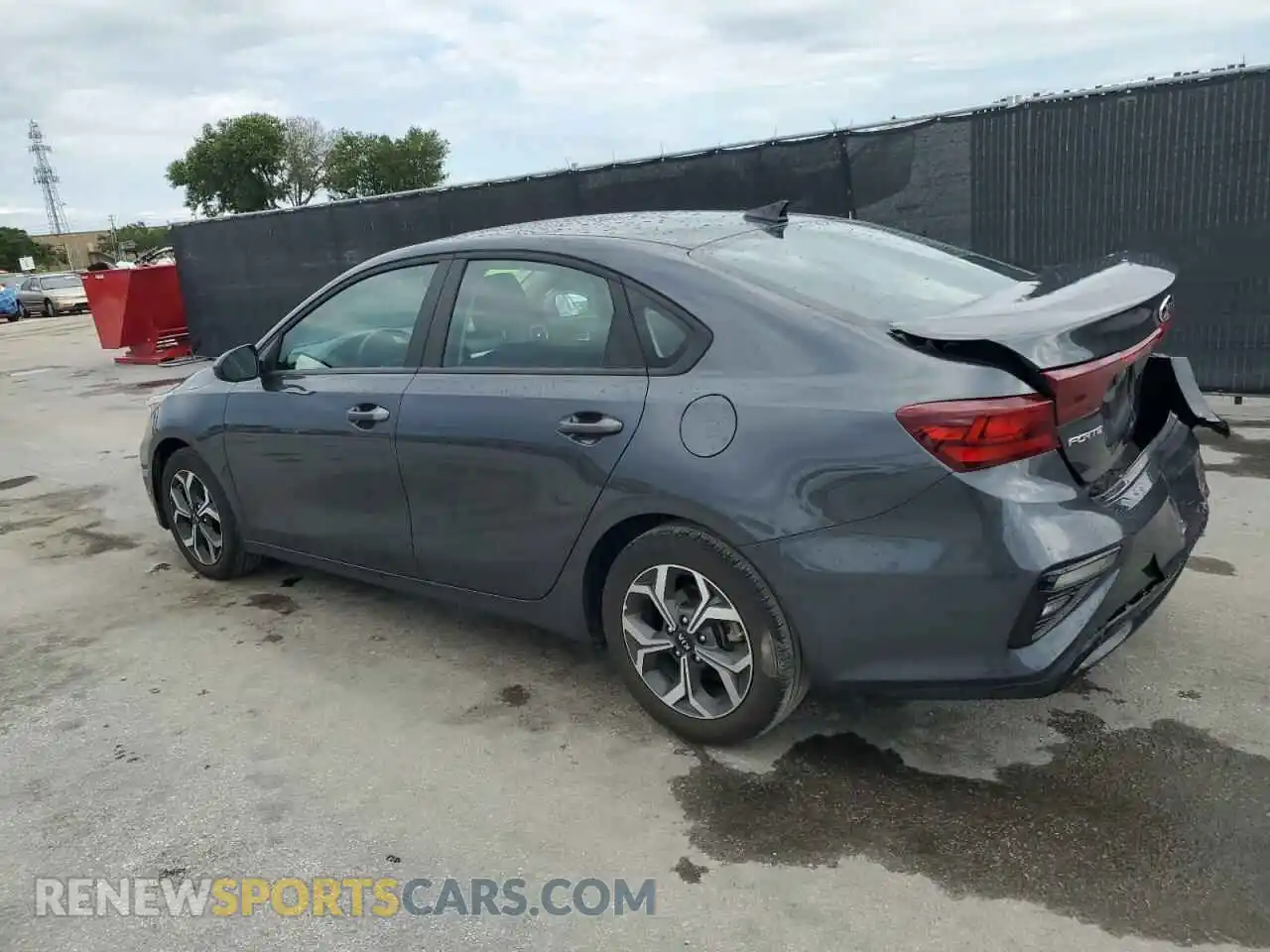 2 Photograph of a damaged car 3KPF24ADXME386694 KIA FORTE 2021