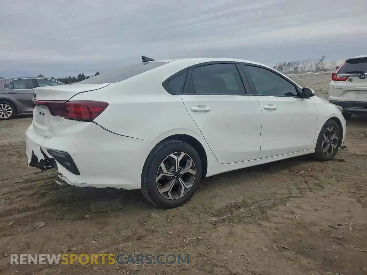 3 Photograph of a damaged car 3KPF24ADXME399008 KIA FORTE 2021