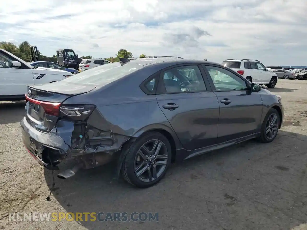 3 Photograph of a damaged car 3KPF34AD0ME281255 KIA FORTE 2021
