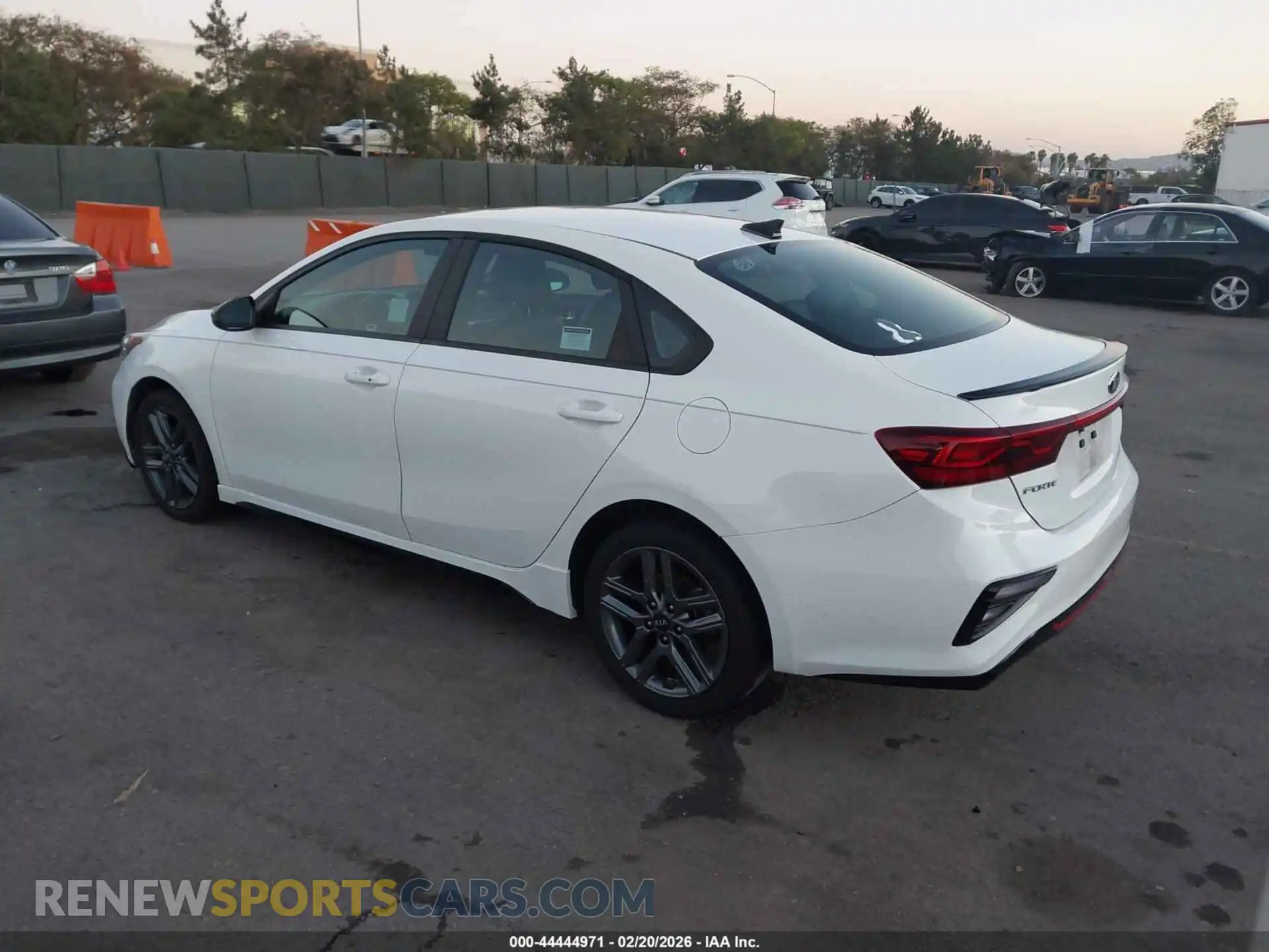 3 Photograph of a damaged car 3KPF34AD0ME286763 KIA FORTE 2021