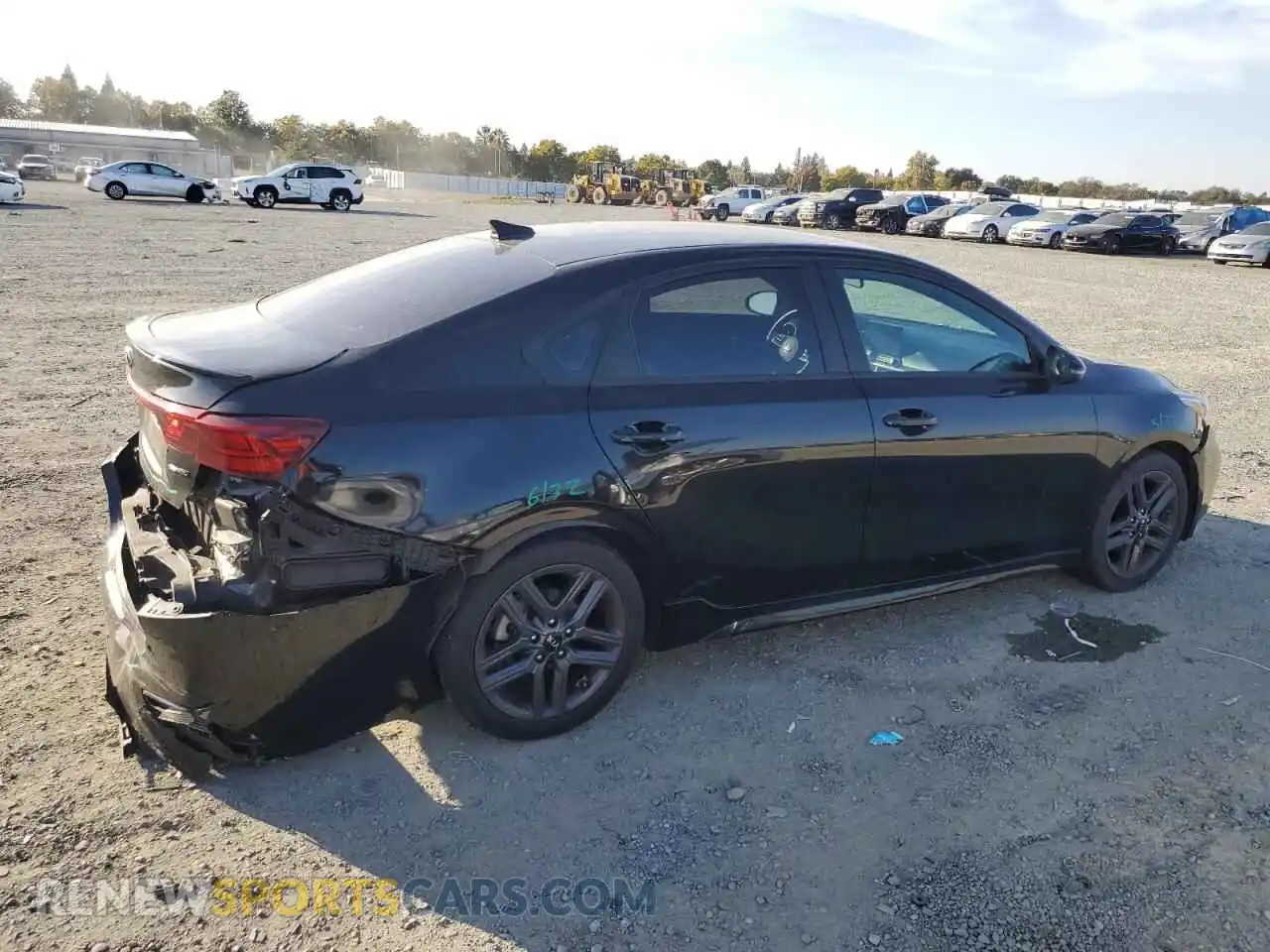 3 Photograph of a damaged car 3KPF34AD0ME352311 KIA FORTE 2021